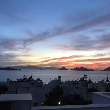 Fully Detached, Scenic With Private Pool 别墅