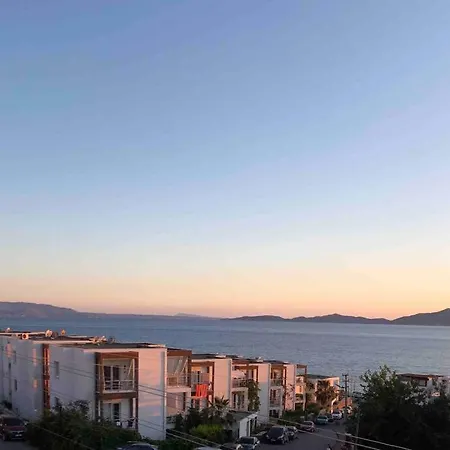 Villa Fully Detached, Scenic With Private Pool